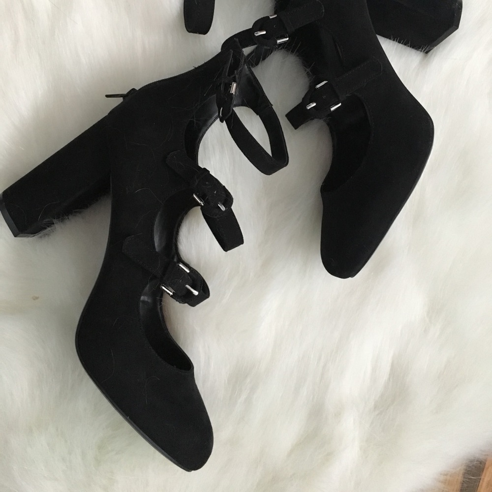 Aldo strappy heels